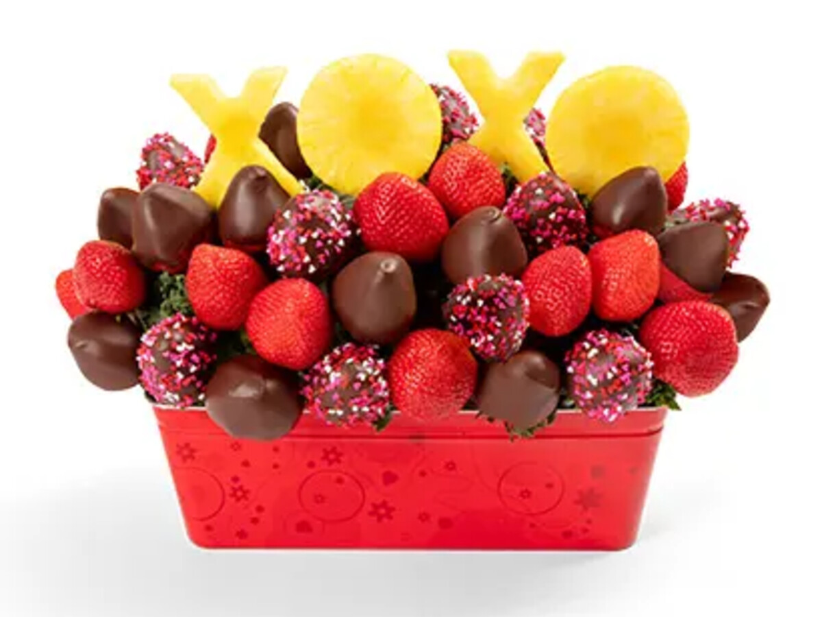 Business Buzz: How Sweet it is with Edible Arrangements in