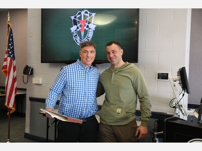  Green Beret Sergeant First Class Jake Fernandez to Inspires SCTVS students.