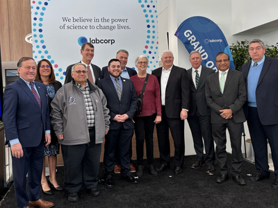 Raritan Borough Mayor and Fellow Council Representatives Celebrate with Labcorp on Completed Expansion