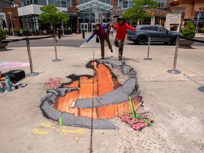 Bridgewater Commons Kicks Off Summer with   Largest Chalk Mural at Chalk-a-Con, June 21